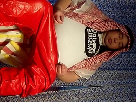 Japanese cock in Muslim hiphop video is a cum fest.